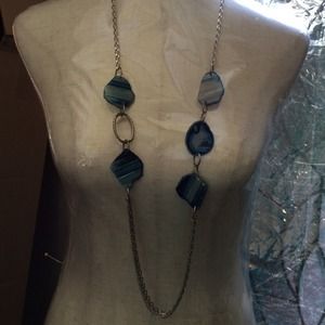 Cute Stone & Chain Statement Necklace