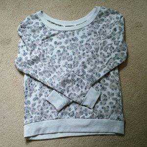 Light animal print jumper for cool summer nights