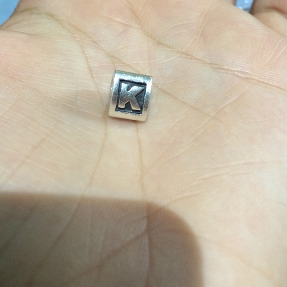 Authentic Pandora "K" Charm 😍