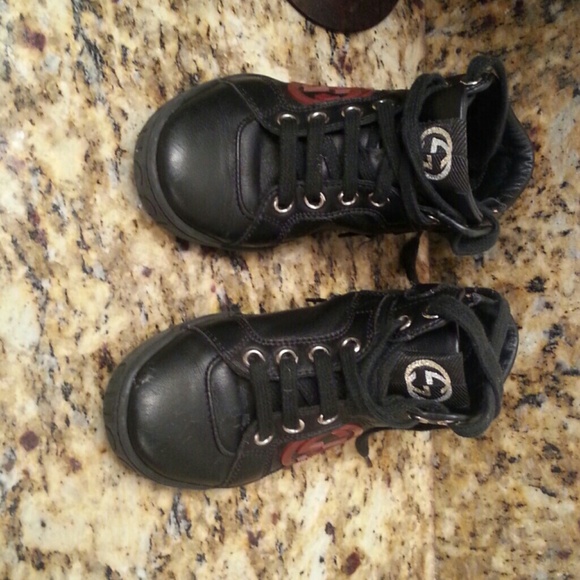 kids gucci shoes (boys)