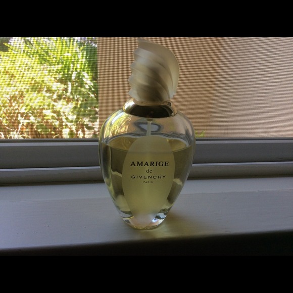 Amarige de Givenchy Perfume