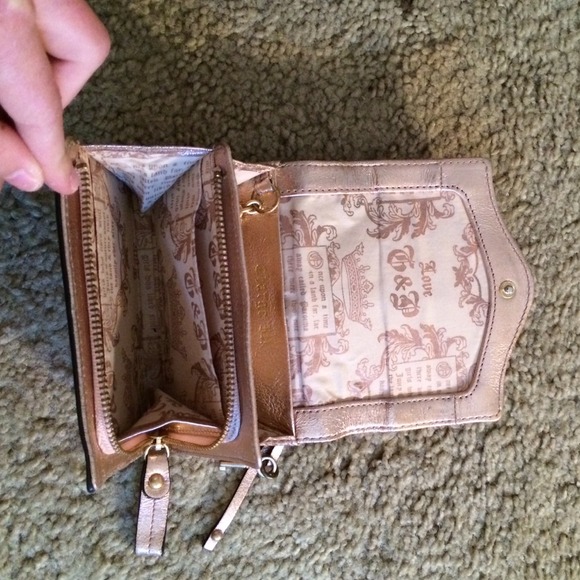 Juicy couture small wallet - Picture 2 of 4
