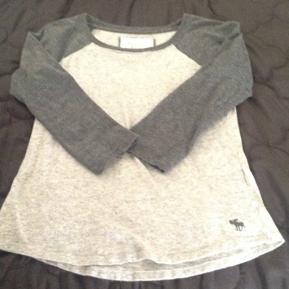 Abercrombie & fitch grey shirt