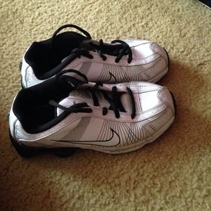 nike shox