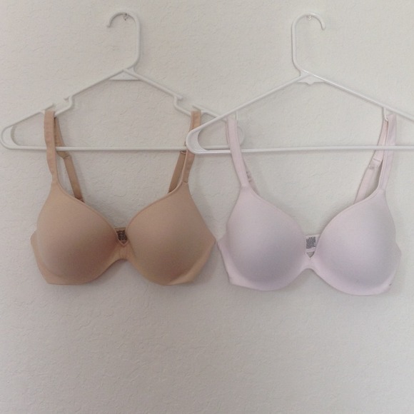 2 bras, size 36C