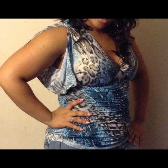 Multi Colored Top - Picture 2 of 2