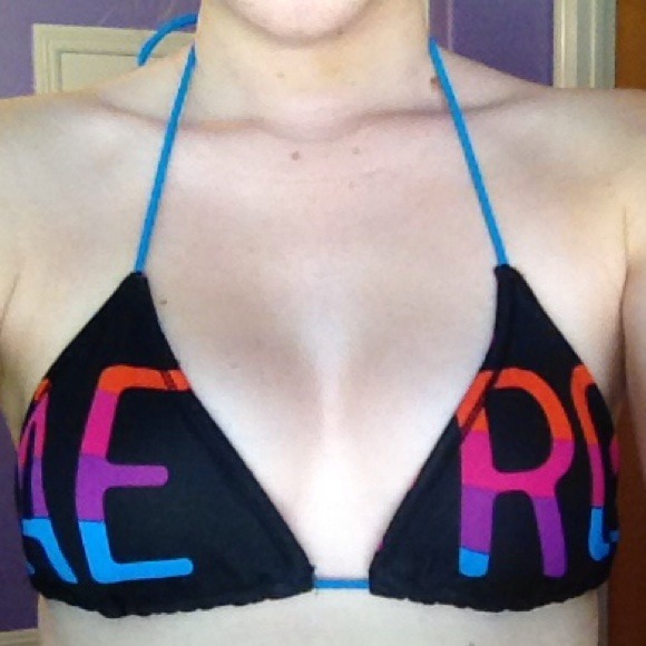 Aéropostale Reversible String Bikini