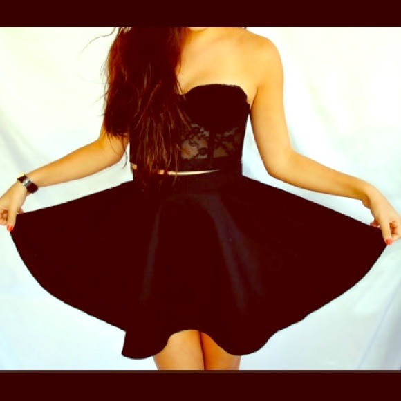 Black circle skirt