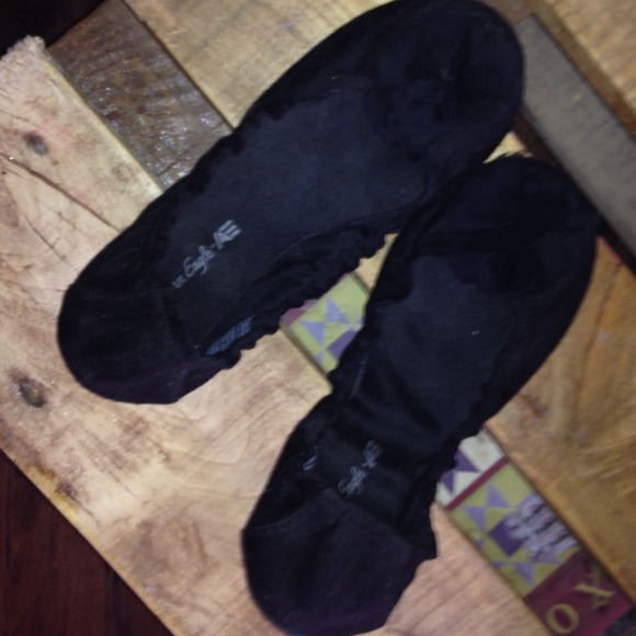 American eagle ballet flats size 8