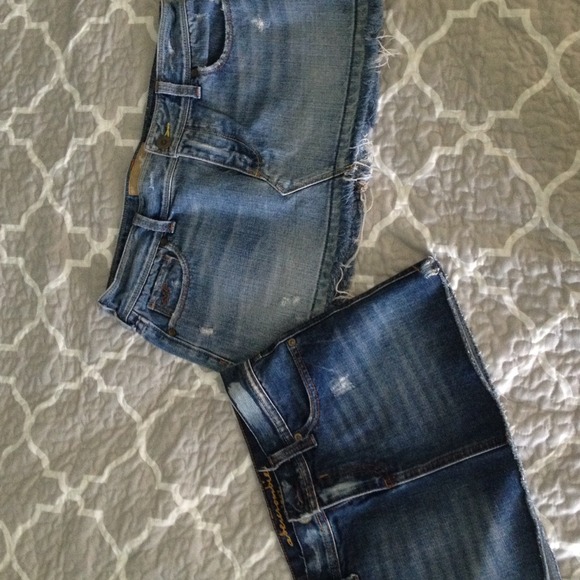 Jean skirt bundle! 🌺