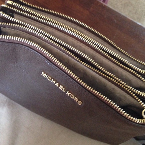 Michael Kors Bedford gusset crossbody