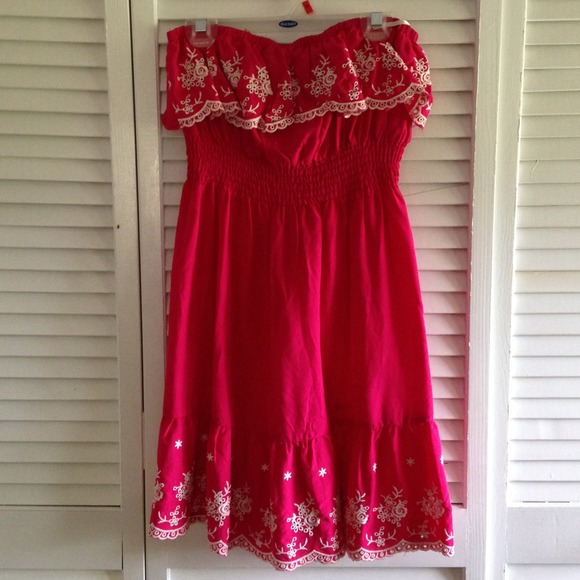 Pink strapless dress