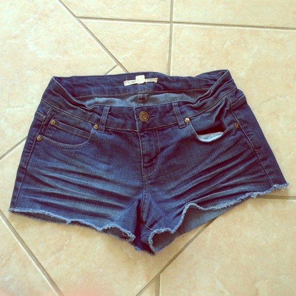 Worn once! Forever 21 denim shorts!