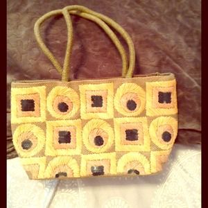 Woven handbag