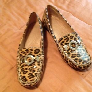 Patent loafer with buckle.  Like new