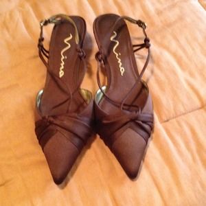 Chocolate silk party 1 " pump