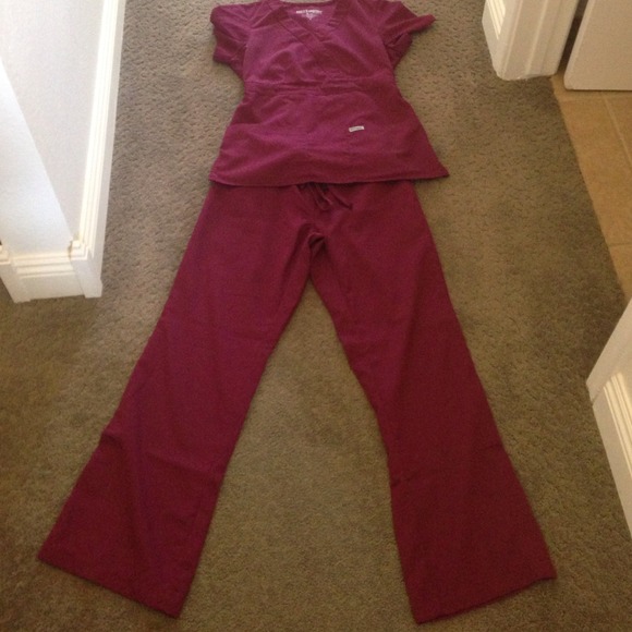 Maroon Greys Anatomy Scrubs