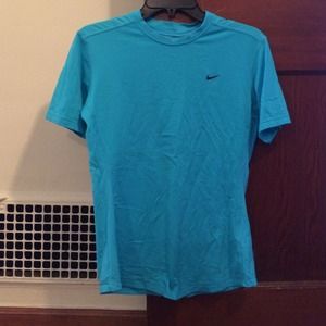 Turquoise dry fit tshirt