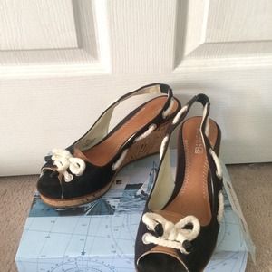 Wedge sandals 🎉HOST PICK 9/26🎉