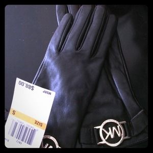 Michael Kors Gloves