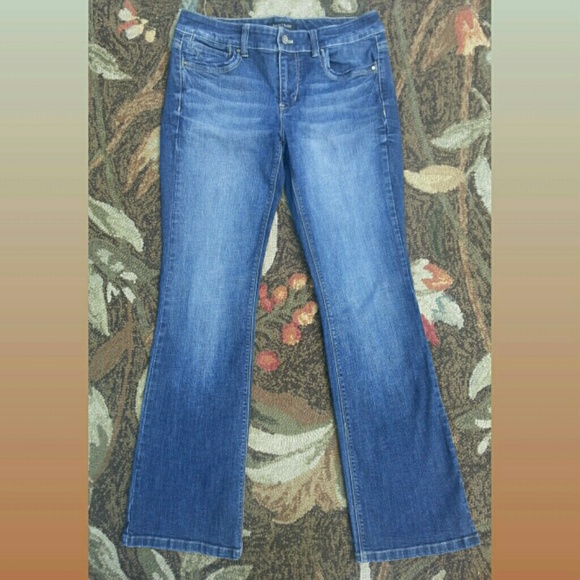 🚧  SOLD IN BUNDLE 🚧  WHBM "Feel Beautiful" Jeans - Picture 2 of 3