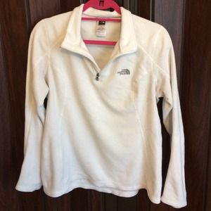 North Face fitted quarter zip pullover