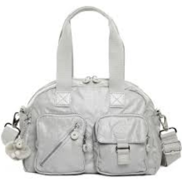 ⭐️ Authentic Kipling Defea Bag