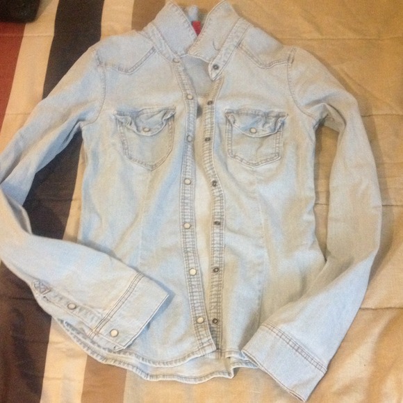 Denim shirt