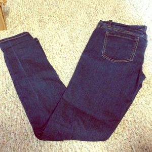 Dark skinny jeans