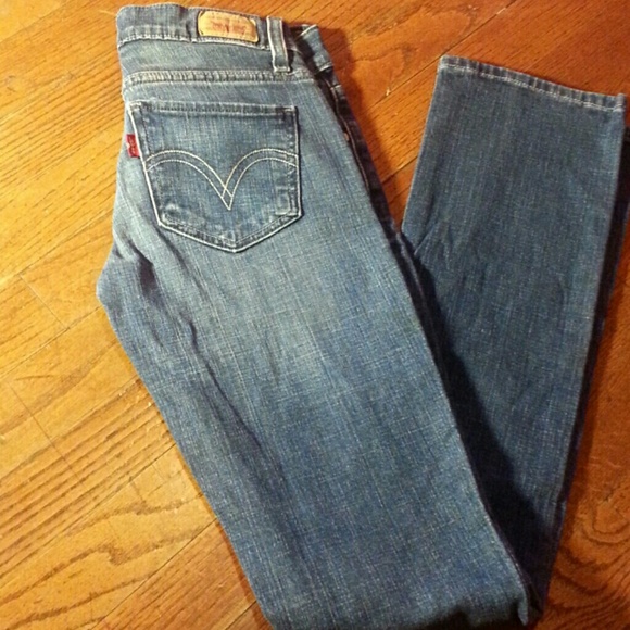 Levis jeans