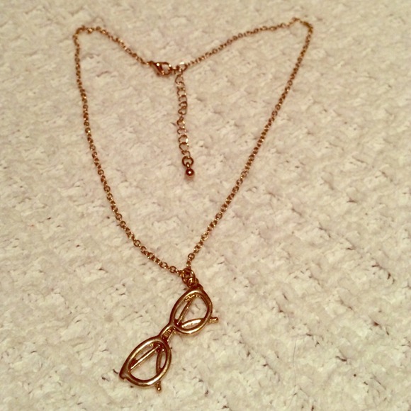 Forever 21 sunglass necklace