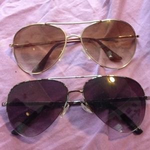 Black with flower print aviator sunglasses