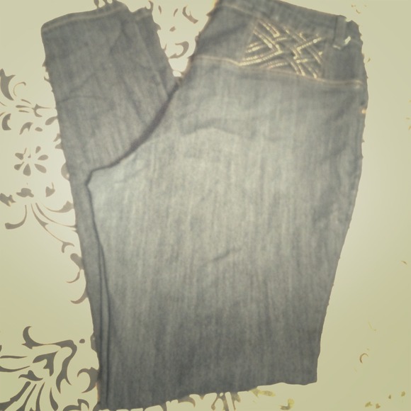 Straight leg dark blue jeans!!