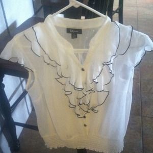 Cute top
