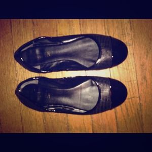 Ralph Lauren black patent ballet flat