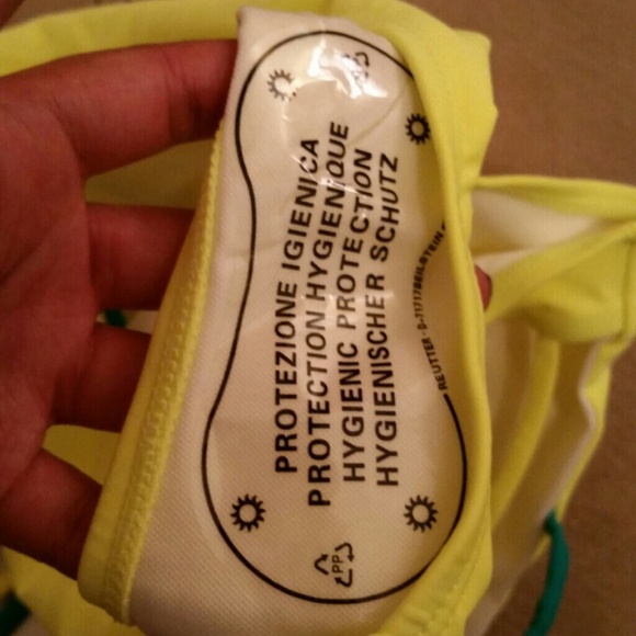 M-L Yellow 1 piece Swimsuit w/ Multicolored Straps - Picture 2 of 2