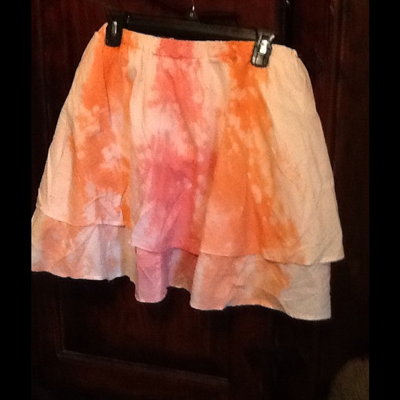 Fun hi low skirt