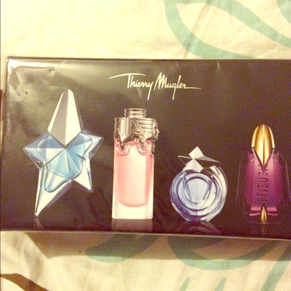 Perfume set