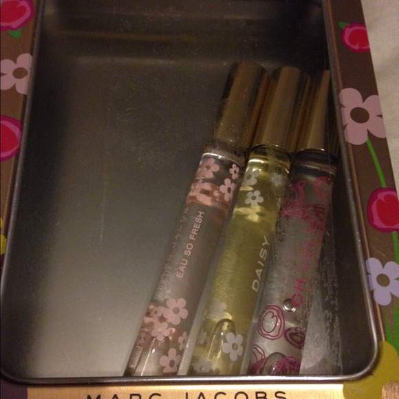 Marc Jacobs perfume set