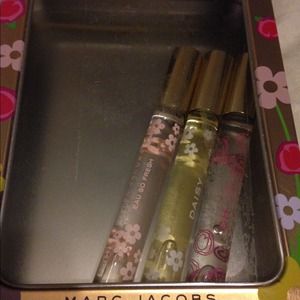 Marc Jacobs perfume set