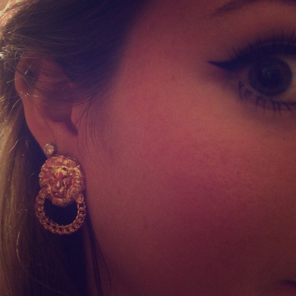 Gold lion chain earrings