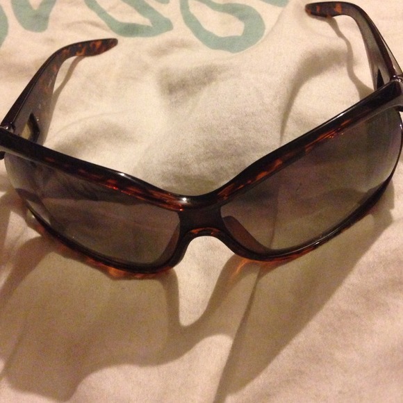Armani exchange sunglasses