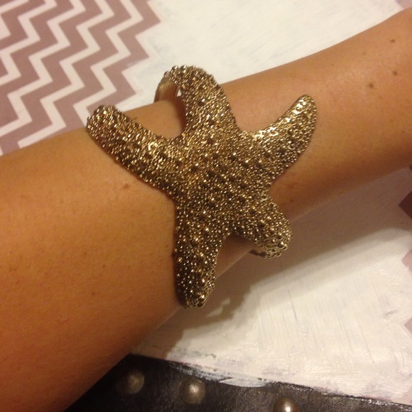 Starfish bracelet - Picture 2 of 2