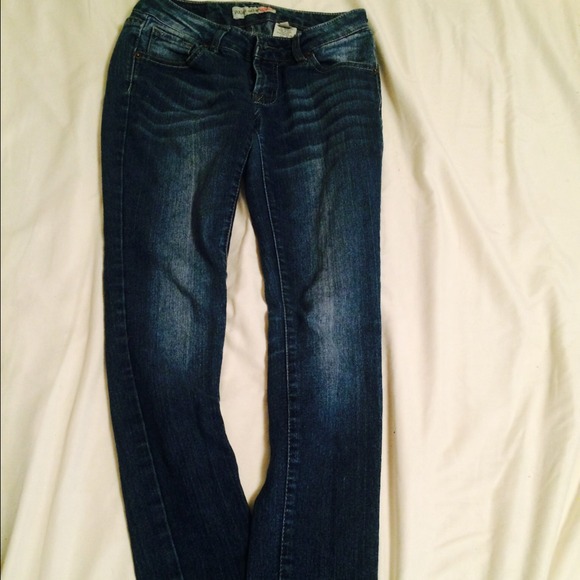 Skinny Jeans - Picture 2 of 2