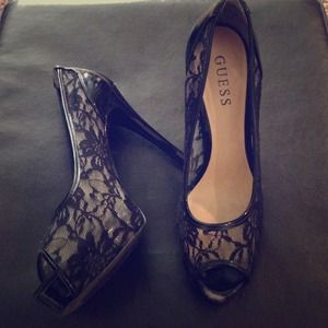 **SOLD** Sexy lace heels
