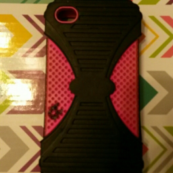 Pink and black iphone 4/4s case