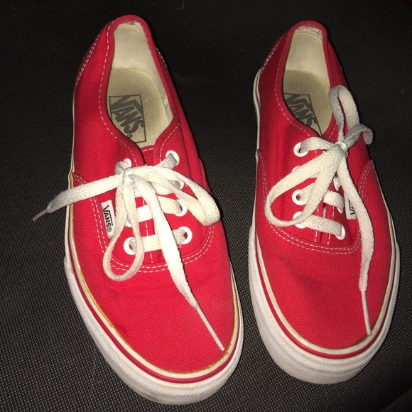 Red Van shoes👟
