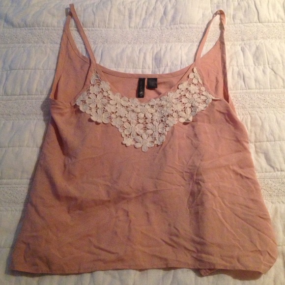 Peach/pink tank top from tillys