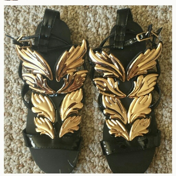 Giuseppe Gold leaf sandal