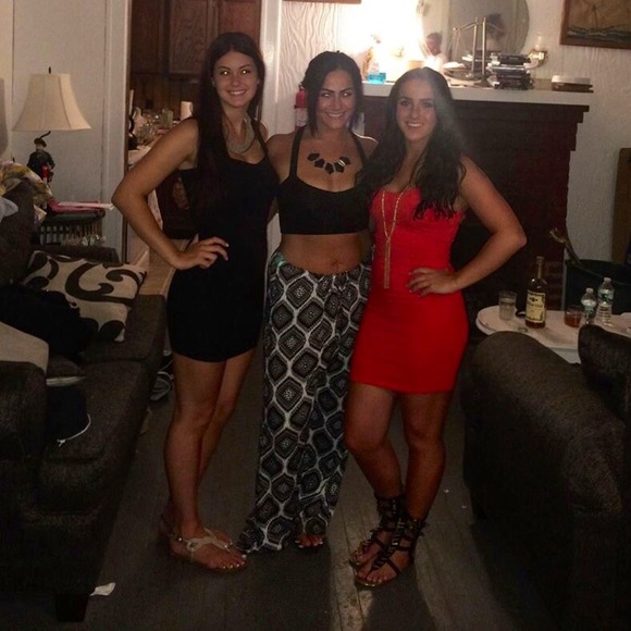 meet your seller 💗 - Picture 2 of 4